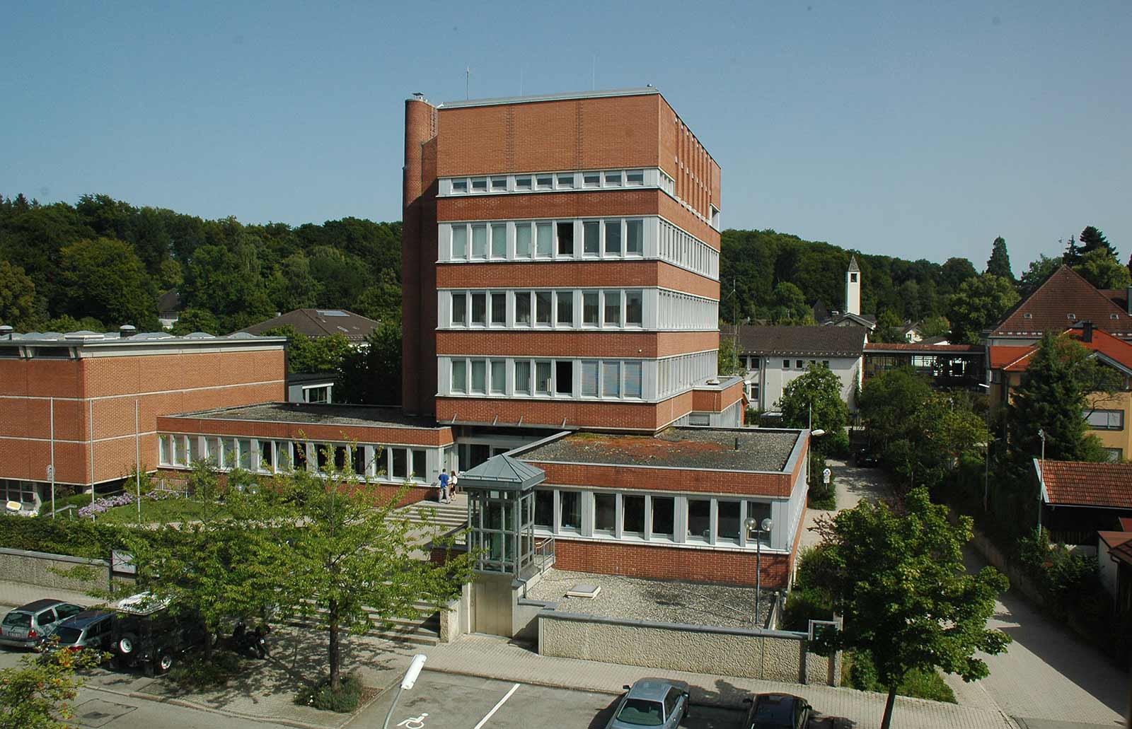 Gebäude in der Gemeinde Kirchseeon.